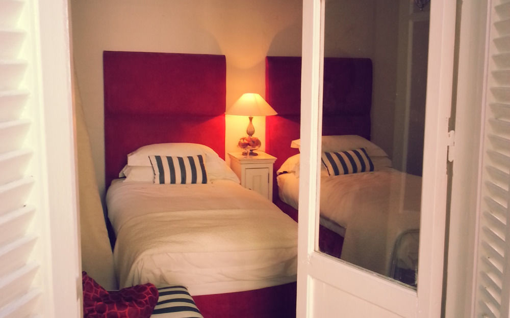 Gilmour Hill Bed & Breakfast Cape Town Exterior photo