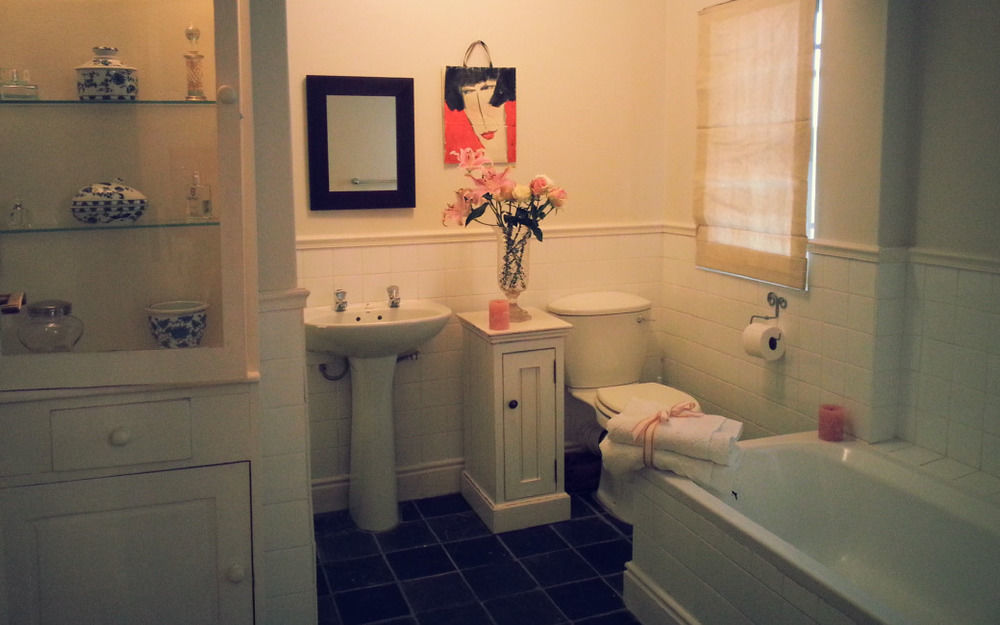 Gilmour Hill Bed & Breakfast Cape Town Exterior photo