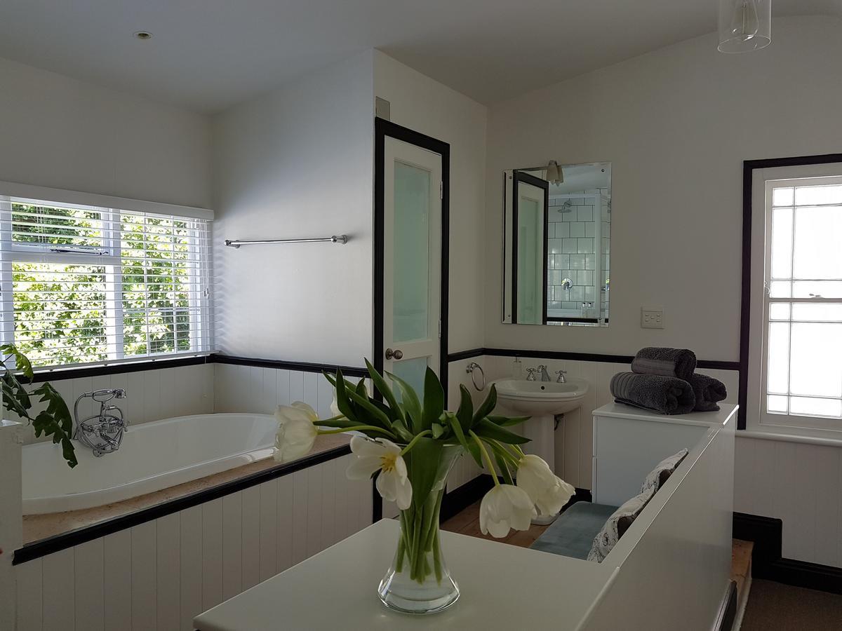 Gilmour Hill Bed & Breakfast Cape Town Exterior photo